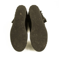 Casadei Stiefel aus Wildleder in Schwarz