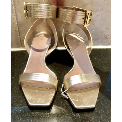 Balmain Sandals Leather in Gold