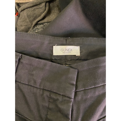 Brunello Cucinelli Paire de Pantalon en Coton en Noir