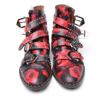 Givenchy Stiefeletten aus Leder in Rot