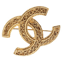 Chanel broche