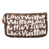 Louis Vuitton Pochette Mini in Braun