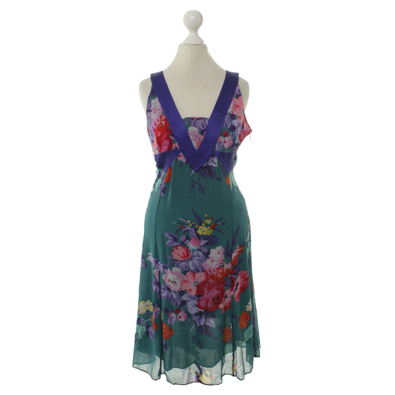 Etro Silk dress with a floral pattern