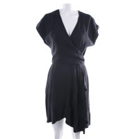 Essentiel Antwerp Kleid aus Viskose in Schwarz