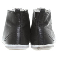 Prada Ledersneakers in black