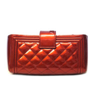 Chanel Clutch aus Lackleder in Rot
