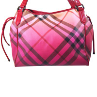 Burberry Shopper in Roze