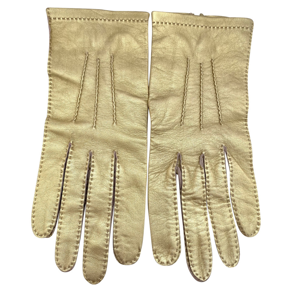 Chanel Gloves Leather in Gold