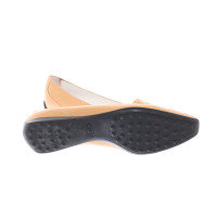 Tod's Slippers/Ballerina's Leer in Beige