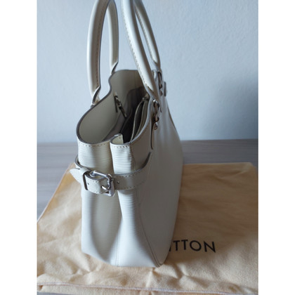 Louis Vuitton Passy PM33 aus Leder in Beige