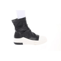 Cinzia Araia Ankle boots Leather
