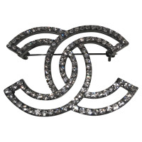 Chanel Spilla con logo CC