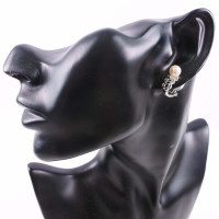 Tasaki Ohrring aus Weißgold in Silbern