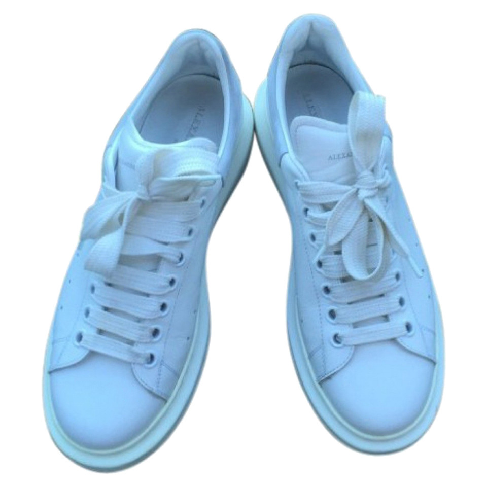 Alexander McQueen Weiße Leder-Sneakers