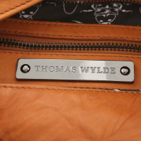 Thomas Wylde Umhängetasche aus Leder in Braun