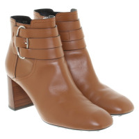 Tod's Boots in Bruin