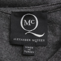 Alexander McQueen Robe en gris