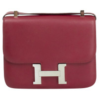 Hermès Constance MM 24 Leather in Fuchsia