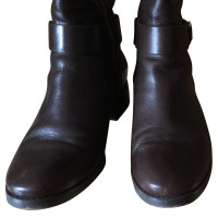 Michael Kors Stiefel in Braun