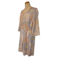 Marc Jacobs Silk dress in pastel shades