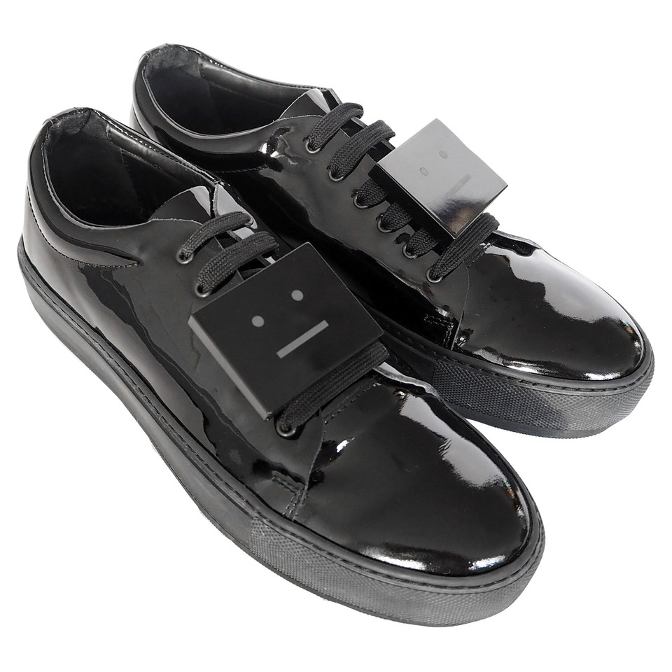 Acne Chaussures de sport en Cuir verni en Noir