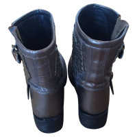 Ash Boots 