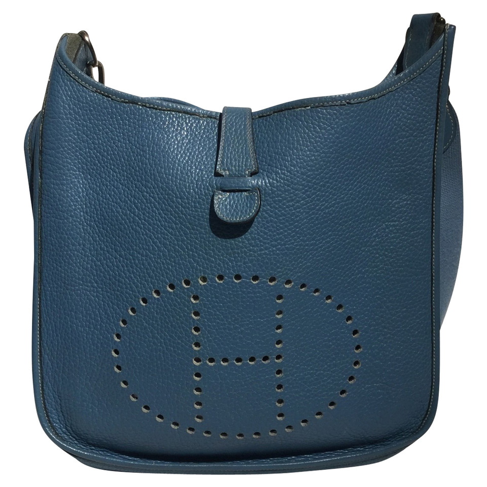 Hermès Evelyne GM 33 en Cuir en Bleu