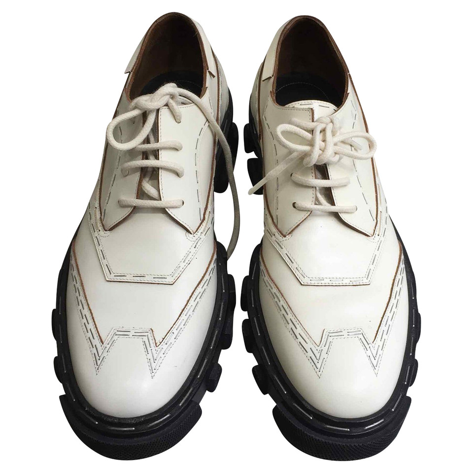 Balenciaga Chaussures à lacets