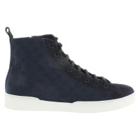 Louis Vuitton Trainers in Blue