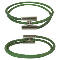 Hermès Armreif/Armband aus Leder in Grün