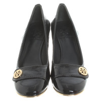 Tory Burch Pumps/Peeptoes Patent leather in Blue