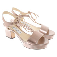 Jimmy Choo Sandalen aus Lackleder in Rosa / Pink