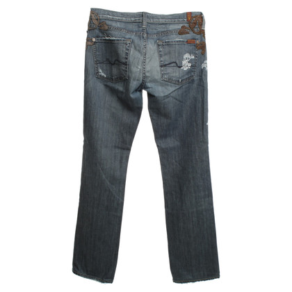 7 For All Mankind Destroyed-Jeans mit Totenköpfen