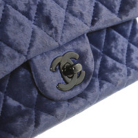 Chanel Classic Flap Bag Small in Blau