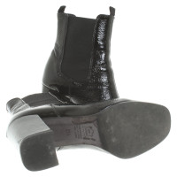 Kennel & Schmenger Patent leather ankle boots
