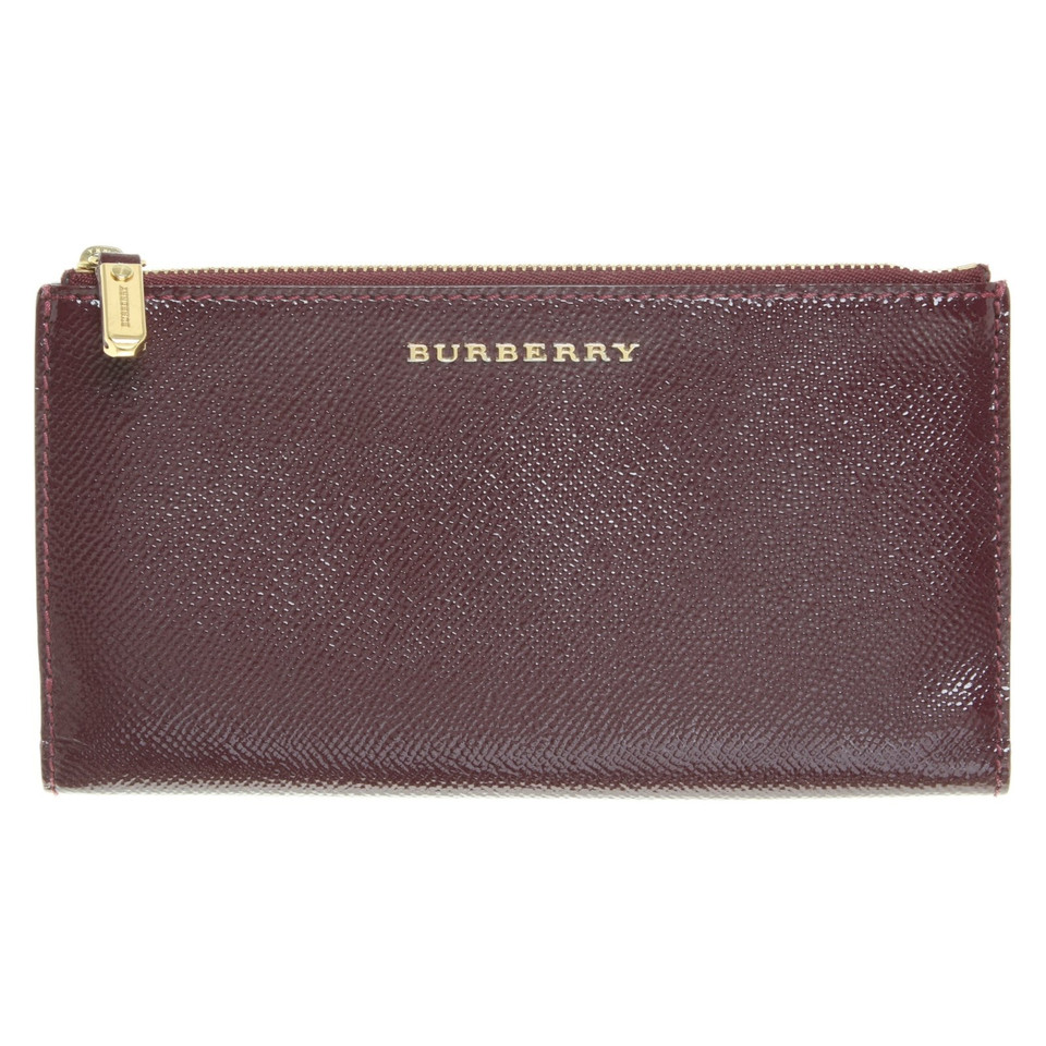 Burberry Purse made of patent leather