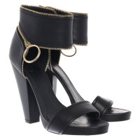 Givenchy Pumps/Peeptoes Leer in Zwart