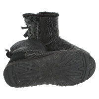 Ugg Australia Boots in Schwarz