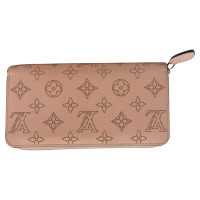 Louis Vuitton Bag/Purse Leather in Pink