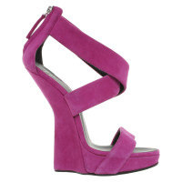 Giuseppe Zanotti Chaussures compensées en Cuir en Rose/pink