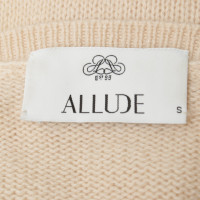 Allude Sweater in cream