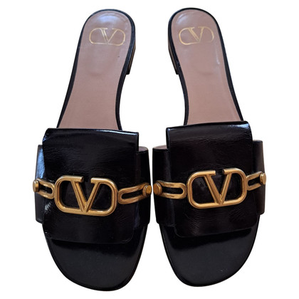 Valentino Garavani Sandals Patent leather in Black