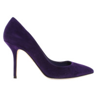 Dolce & Gabbana pumps in violet
