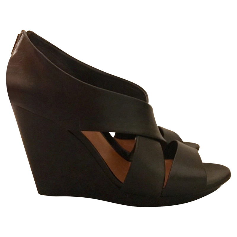 robert clergerie wedge shoes