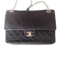 Chanel Classic Flap Bag Medium Jersey in Black
