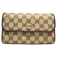 Gucci clutch with Guccissima pattern