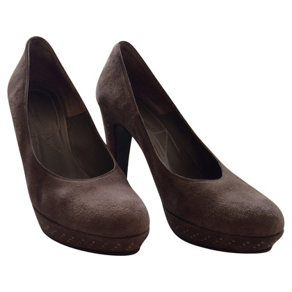 Francesco Russo Pumps/Peeptoes Suede in Taupe