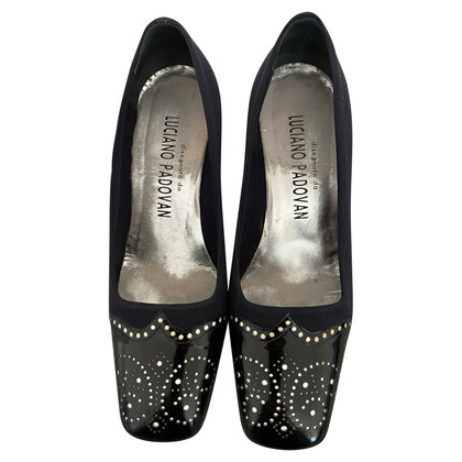 Luciano Padovan Pumps/Peeptoes Patent leather in Blue