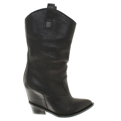 Giuseppe Zanotti Leather boots in black