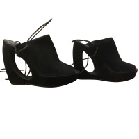 Ann Demeulemeester Chaussures compensées en Daim en Noir